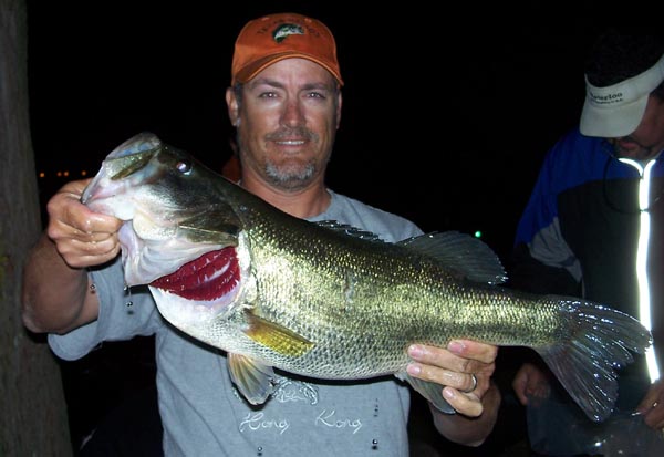 Angler with a big Lake Austin largemouth bass, March 2008