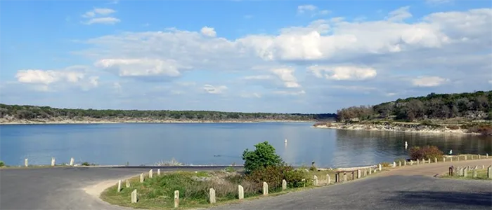 Lake Belton bass fishing with Texas Hawgs