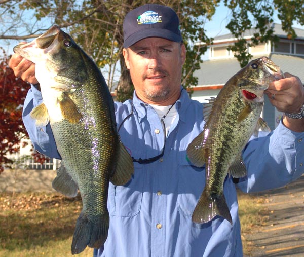 Winter largemouth bass from Lake LBJ, December 2005