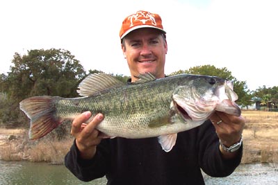 Big winter largemouth bass from Lake Travis, December 2004